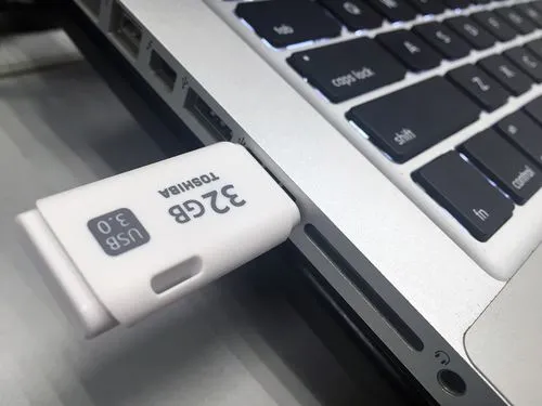 u盤數(shù)據(jù)誤刪怎么恢復？推薦你一款工具來恢復u盤文件！